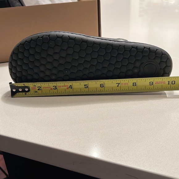 MUKISHOES Chelsea Ankle Boot - Picture 10 of 12